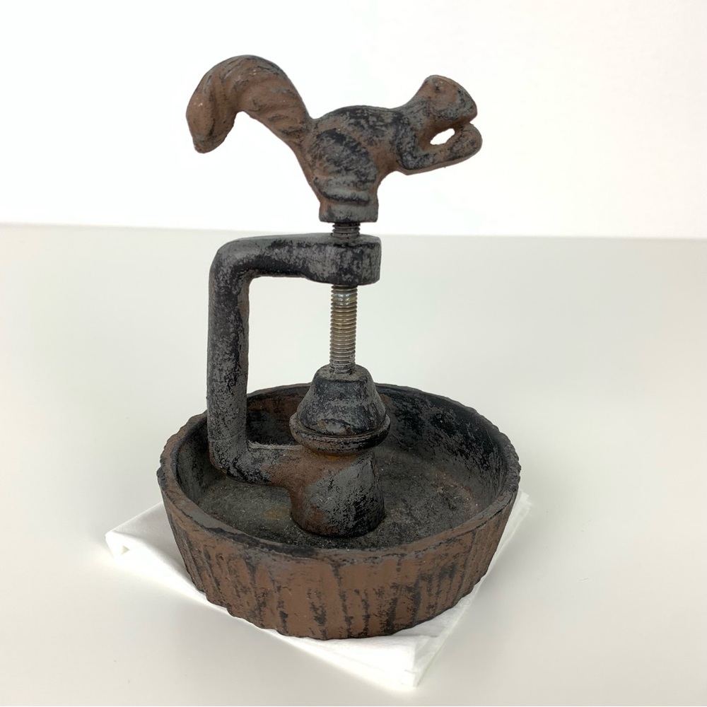 Nut Cracker Vtg Metal Iron Squirrel Twist Screw Brown Farmhouse Decor Not Tested